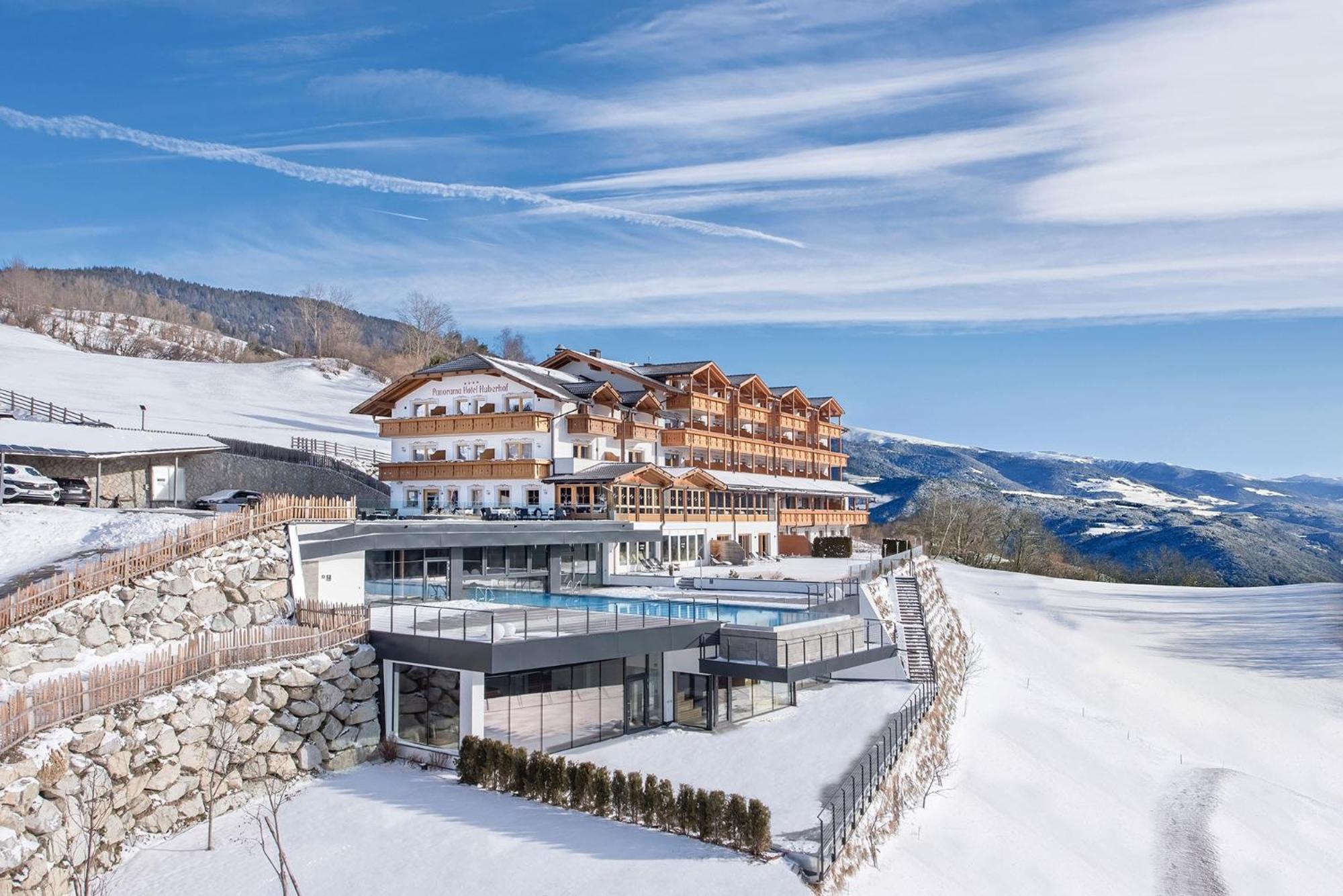 Panoramahotel Huberhof Maranza Exterior photo